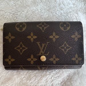 Authentic LOUIS VUITTON Monogram Porte-Monnaie Tresor Leather Wallet